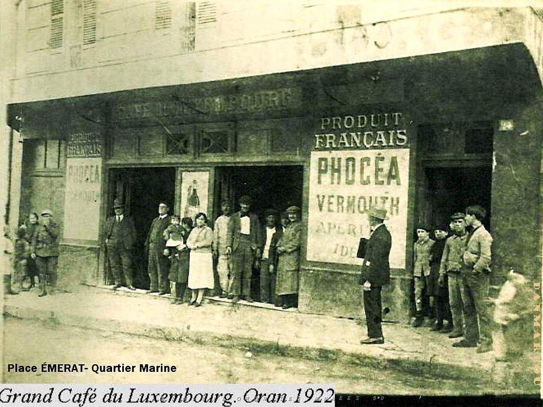 MB ca- 02a- rue d' Orleans et place Emerat.jpg